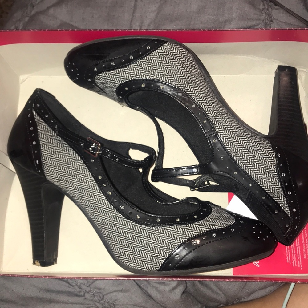 Heels Size 10